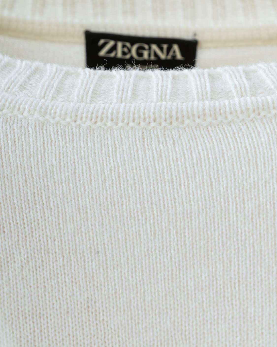 shop ZEGNA  Pull: Zegna maglia girocollo in cashco.
Fondo, colletto e polsini a costine.
Vestibilità regolare.
Composizione: 55% cashmere 45% cotone.
Fabbricato in Italia.. UAQ20 110-N91 number 1653151